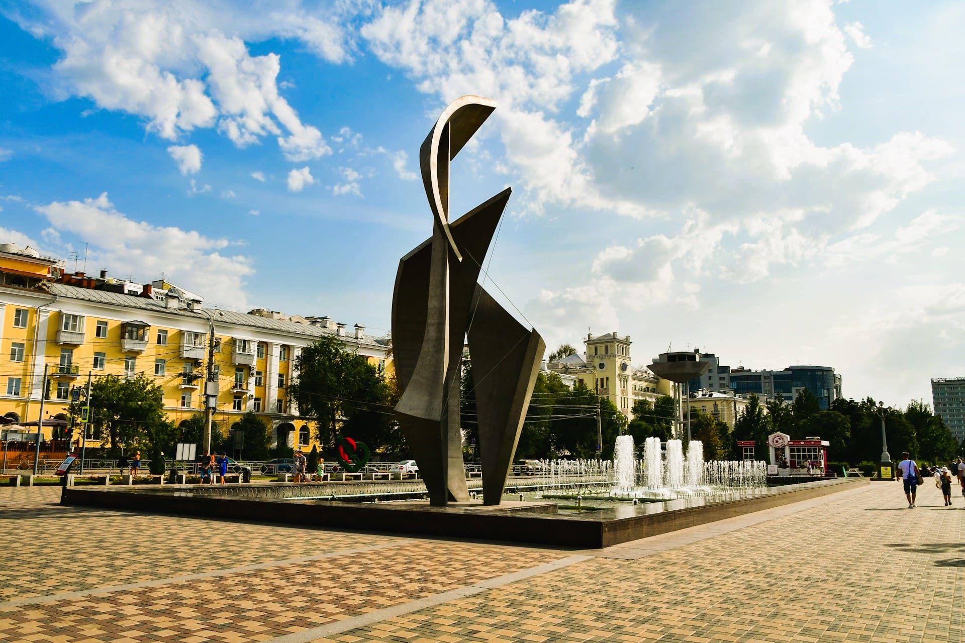 Фото Фонтан Парус в Самаре, Россия