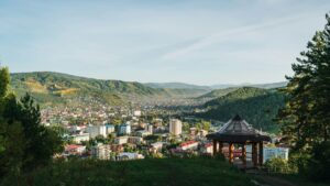 Фото Панорамный вид на Горно-Алтайск с парка Гора Туугая, Россия